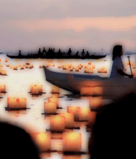 Summer Sunset: festa delle lanterne galleggianti alla Spiaggia sull'Arno