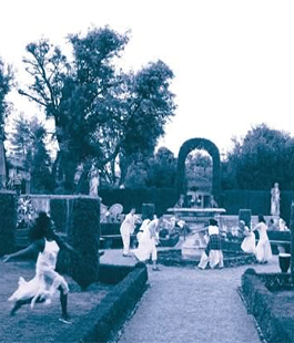 Sogno Rapporto di Colore: performance tra danza e meditazione a Villa La Pietra